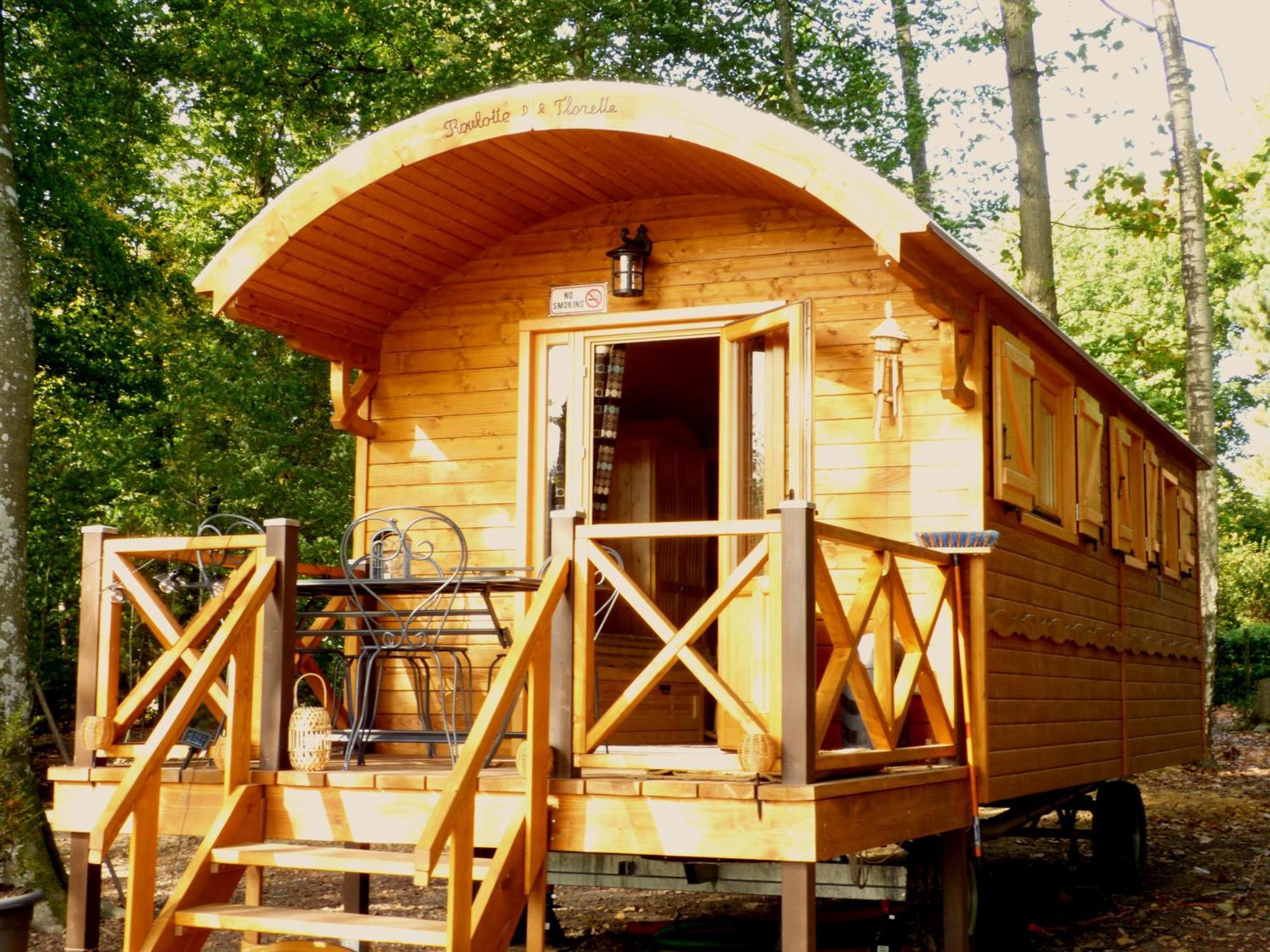 Вилла Roulotte Les Deux Geais Sainte-Opportune-du-Bosc Экстерьер фото